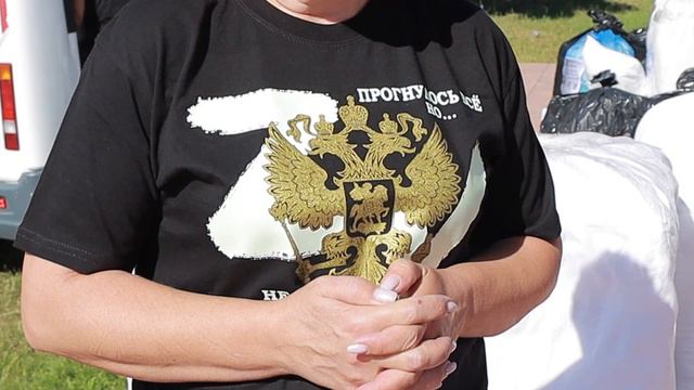 Волонтеры едут в Луганск.