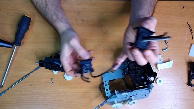 Ремонт узла парковки для принтера EPSON Pro 9880,7880,9800,7800 смотреть онлайн