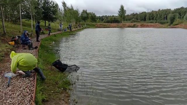 Поимка онлайн на запуске. Рыбалка в ДУРЫКИНО смотреть онлайн