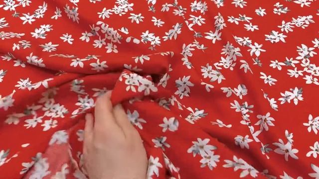 Штапель "Жасминовые цветочки на кирпично-терракотовом", ш.1.43м, вискоза-100%, Артикул 22536 смотреть онлайн