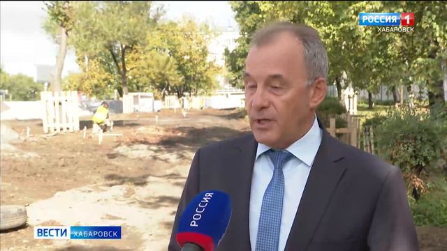 Реконструкция пл. Блюхера в Хабаровске началась на год раньше планируемого смотреть онлайн