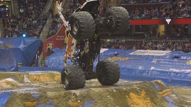 Monster Jam Cleveland Highlights - Triple Threat Tour East - Feb 18-19, 2017 смотреть онлайн