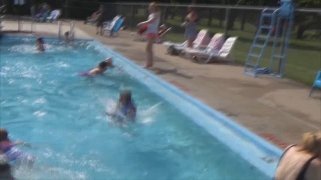 Дети летом в бассейне - влог 78 будни многодетной семьи Савченко