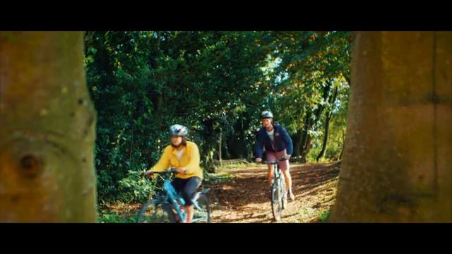 Wider world 1 Unit 4 NO SCHOOL TODAY Max present continuous смотреть онлайн