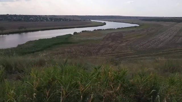 Река Ингулец вдоль железной дороги продолжение смотреть онлайн