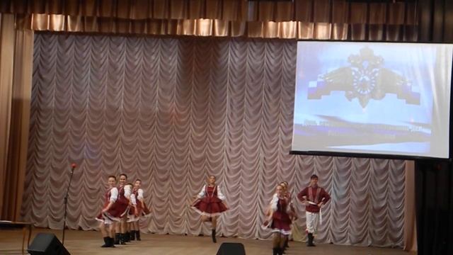 "Кадриль" смотреть онлайн