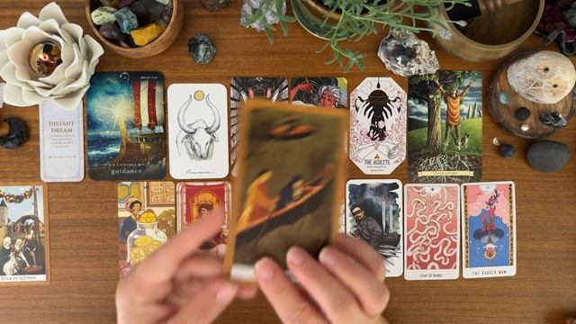 ✨ Who or What is Crossing Your Path? [Tarot Pick a Card Reading] ✨ смотреть онлайн