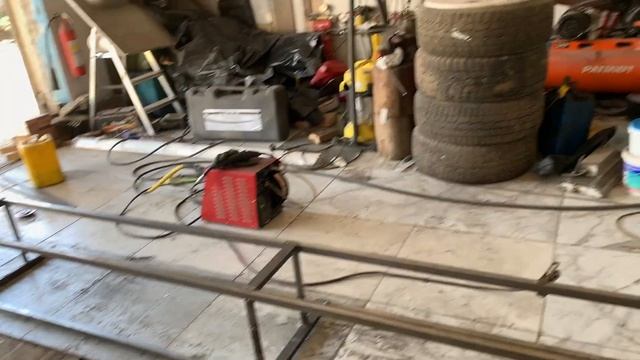 Долгожданные ПОЛОЧКИ для ГАРАЖА смотреть онлайн