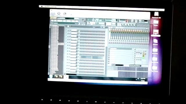 FLStudio on MacBook Pro смотреть онлайн