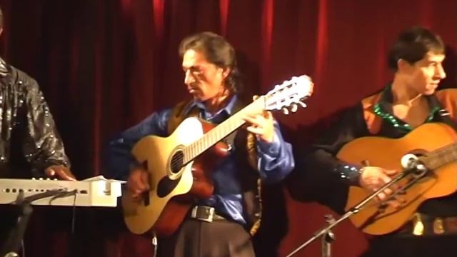 Эй, ямщик, гони-ка в табор. Цыганский ансамбль Рома Петербурга смотреть онлайн