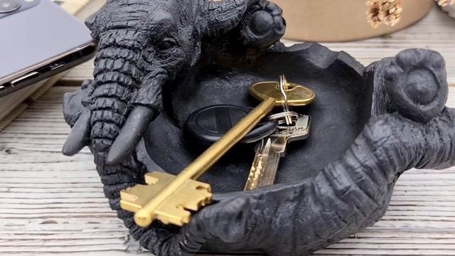 Блюдце из шунгита Слон М / Saucer Elephant M (арт. 122) смотреть онлайн