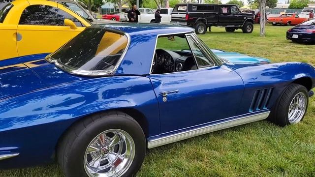 1963 CORVETTE STINGRAY CONVERTIBLE HARD TOP 430 V8 chevy Chevrolet ssr jay leno's garage смотреть онлайн