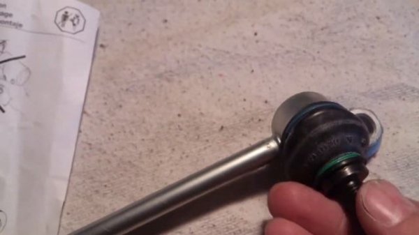 Новые стойки стабилизатора Lemforder 26774 01 на Golf V