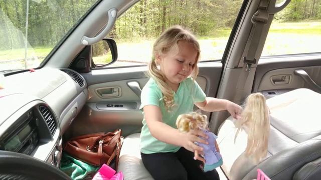 Mia Pearl Jones Barbie video смотреть онлайн