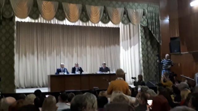 Встреча А.Н.Пахомова с обманутыми дольщиками смотреть онлайн