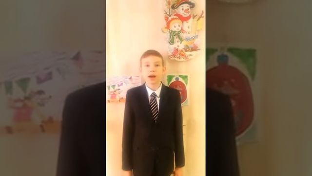 Павел Топоркин читает С. Есенина Черёмуха смотреть онлайн