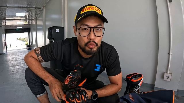 I tried the Pirelli Rosso IV tires on the Mandalika Circuit!!! | Motovlog with TRI333PLE смотреть онлайн