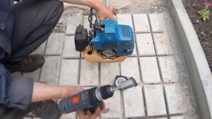 ЗАПУСК- БЕНЗОКОСЫ- ШУРУПОВЁРТОМ.