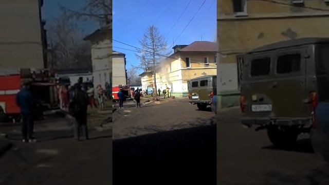 Пожар, Пирогова 41 (Липовая гора, Ярославль) смотреть онлайн