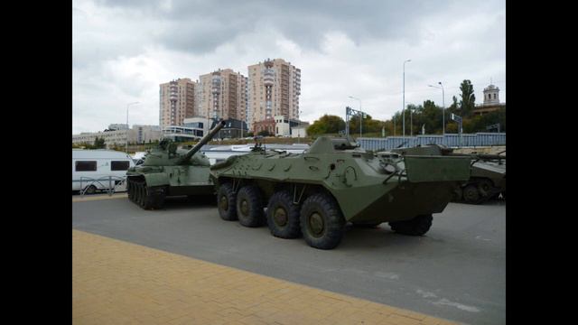 Песня Сергея Ларина «Разобьём врага» смотреть онлайн