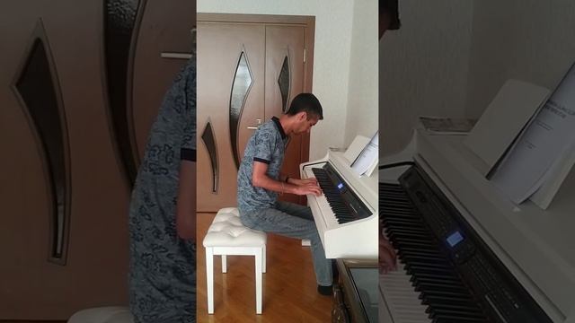 Orhan Ölmez-Damla damla piano version смотреть онлайн
