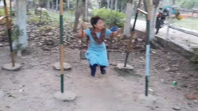 Ama haru paila basnu huney ghar 🏡 ,gau ghumdai 😇||Park pani goyim @yangchenandmaam82 смотреть онлайн