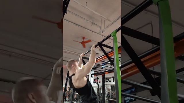 Выходы силой смотреть онлайн