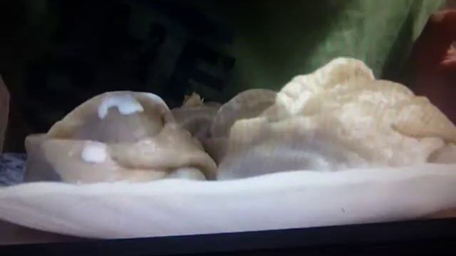 Друг угарно ест манты со сметаной смотреть онлайн