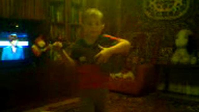 ребенок поет маме смотреть онлайн