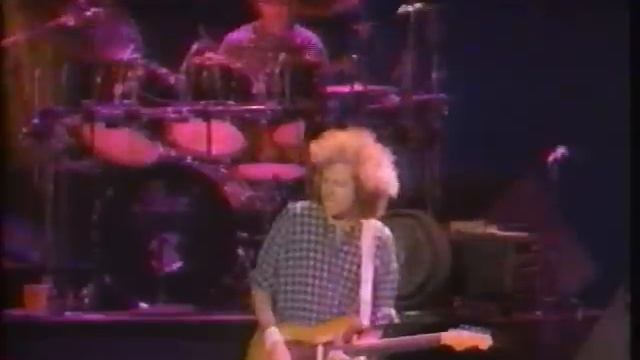 Bonnie Raitt 'Feeling of Falling' live concert performance смотреть онлайн