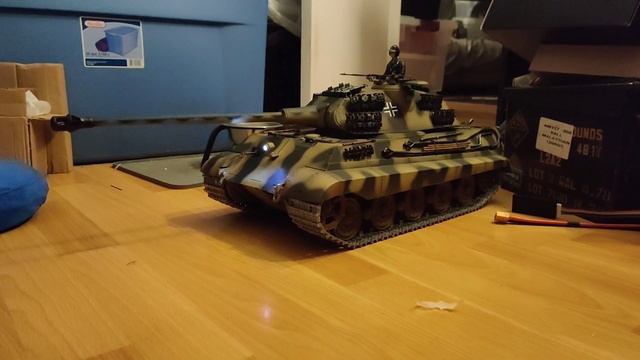 Taigen V3 Electronics with RC 1/16 King Tiger смотреть онлайн