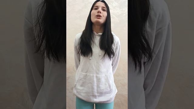 Валерия Гайнулина читает стихи М. Цветаевой "Мне нравится, что вы" смотреть онлайн