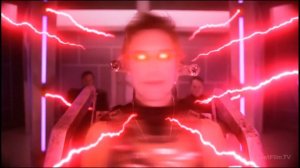 Кто сильнее и быстрее Флеш или Ртуть.