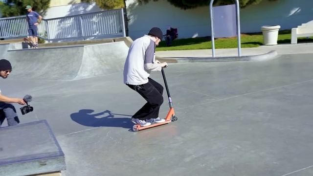 Riding Scooter Wheels Without Urethane?! │ The Vault Pro Scooters смотреть онлайн