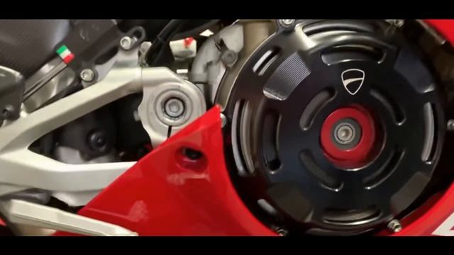 DUCATI PANIGALE V4R VS HONDA CBR 1000RR-R | Acceleration Top Speed Sounds Statistics #honda #ducati