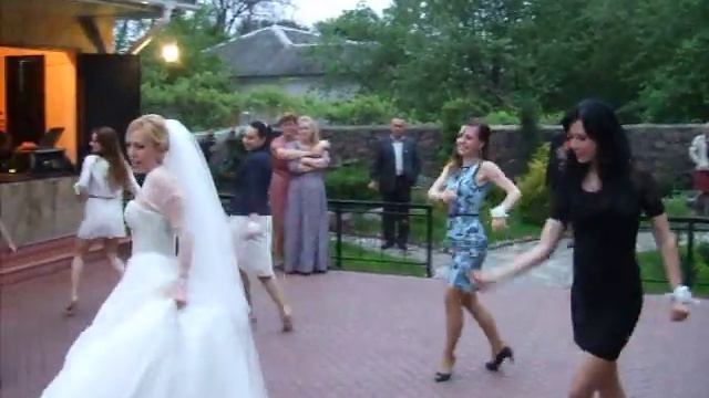 Танец подружек Single lady смотреть онлайн