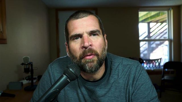 Budget YouTube Microphone Comparison: B-1, SM58, XM8500, Lark M1 смотреть онлайн