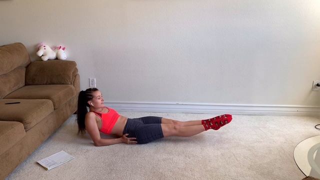 10-минутный комплекс на пресс. Суперсет для плоского животика. Уровень 3 смотреть онлайн