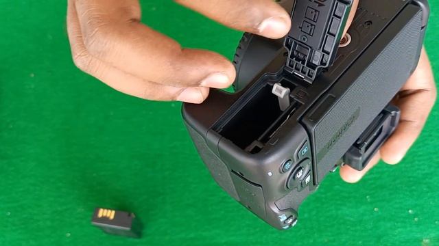 My First DSLR camera for YouTube videos Canon EOS 200D Mark II смотреть онлайн