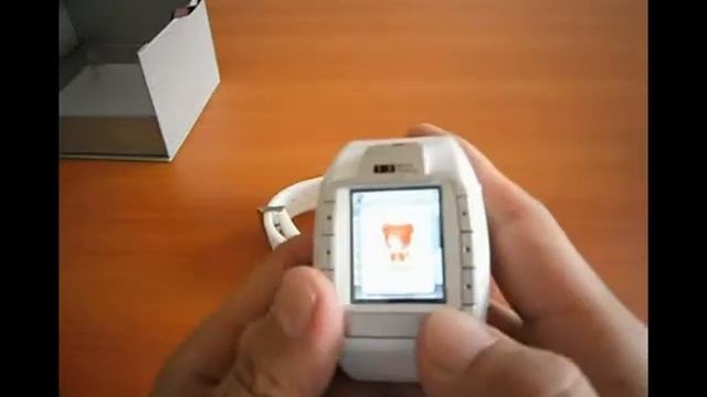 N388 One SIM Standby Touch Screen Tri-band Watch Mobile Phone White смотреть онлайн
