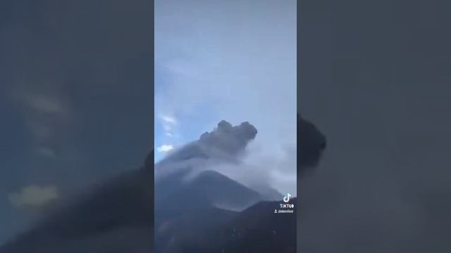 молния смотреть онлайн