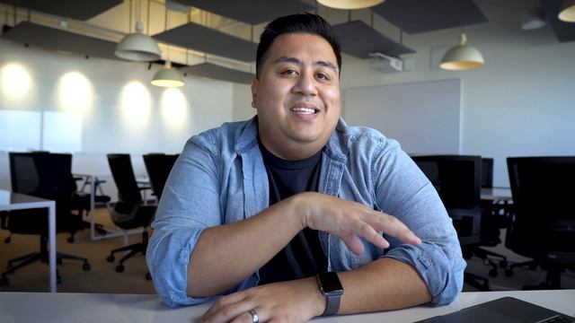 Can the M1 Macbook Pro Be Your Graphic Design Computer? [Adobe Creative Suite] смотреть онлайн