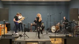 Ульяна Ми - "Ну и что"  Г. Богданов #кавер