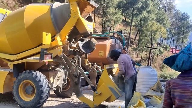 Ajax Fiori Agro 4000 Self loading in concrete machine | How to operate Ajax Fiori смотреть онлайн
