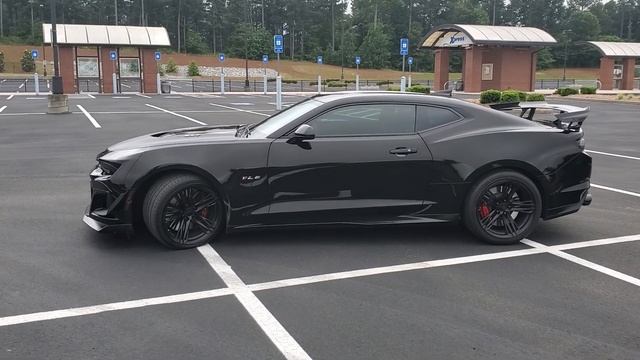 Real price of a 2020 Camaro ZL1 1LE what I paid. How much is insurance... Youtuber hates my house смотреть онлайн