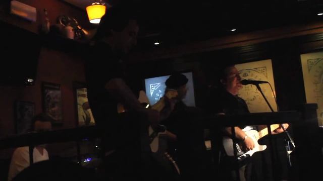 Green River (Creedence Clearwater Revival Tribute Band) - Yellow River смотреть онлайн