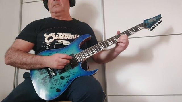 Blues con Ibanez GRGR221PA-AQB cover BB King style смотреть онлайн