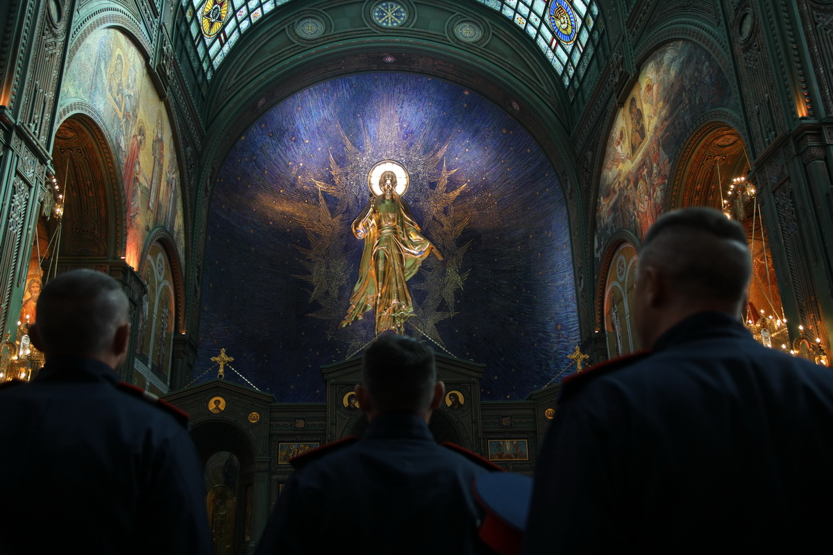 Вера . исп Олег Гетманский . Песня Бомба ! Советуем посмотреть !!! смотреть онлайн