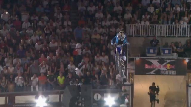 Skuff TV Moto | Off The Hook FMX | Red Bull X Fighters 2014 Season Highlights смотреть онлайн