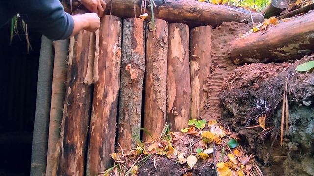 МЕТСАВАЙМ - Лесной домик в овраге. Печь из нержавейки, своими руками. Дымоход из глины. БУШКРАФТ. смотреть онлайн